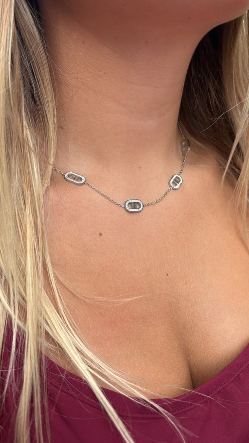 Collier Leya